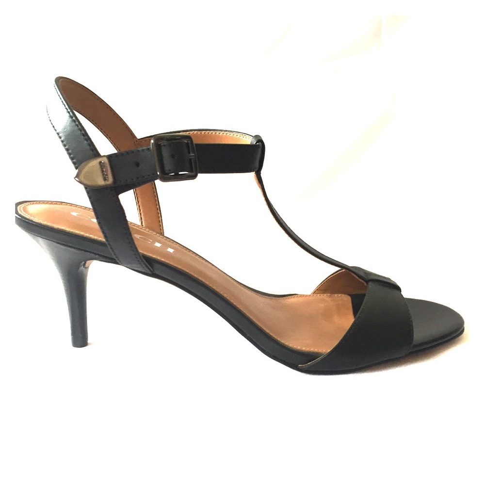 Coach Black Kitten Heel T-Strap Sandals NWOT!! 